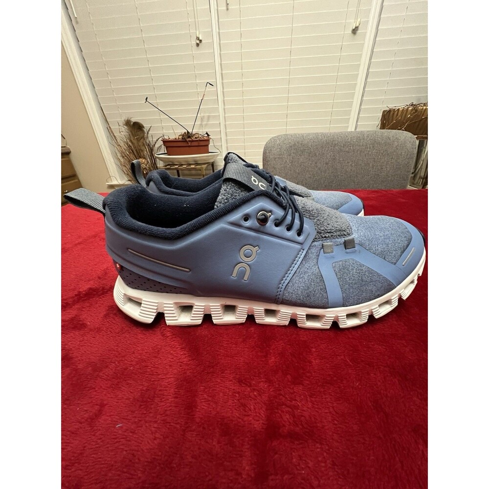 Sz 9 On Cloud 5 Terry Men's running shoes Neptune/White Mens
